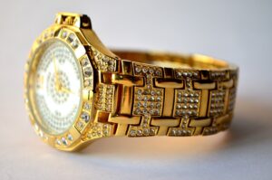 Men’s Golden Diamond Watch